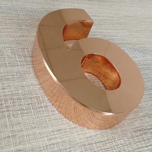 सिको ब्रश स्टेनलेस स्टील इलेक्ट्रॉनिक साइन उत्पादन बेकिंग पेंट बिल बोर्ड दरवाजा हेड स्टीरियो टाइटेनियम विज्ञापन पात्र - Product Image 4