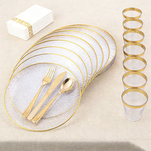 Platos de plástico transparentes al por mayor con borde oro rosa de 13 pulgadas para bodas, fiestas, eventos, almuerzos - Product Image 1