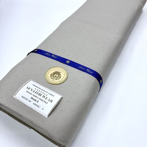 Tela Nigeriana Africana <span class=keywords><strong>de</strong></span> Alta Calidad, Color Blanco, Tela para Hombre para <span class=keywords><strong>Trajes</strong></span> y Camisas, 5 Yardas para Usar en Dubái - Product Image 5