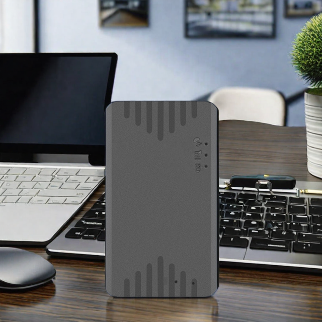 Portable Mini 4G GPS Tracker for In-Car and Bike Customizable APP Real-Time Location and Moving Track View on PC 2G Network