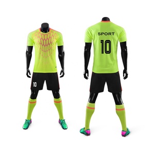 Maglia da <span class=keywords><strong>Calcio</strong></span> 2021 Design Personalizzato Stampa Sublimatica Abbigliamento Sportivo Nero Arancione Completo da <span class=keywords><strong>Calcio</strong></span> - Product Image 1