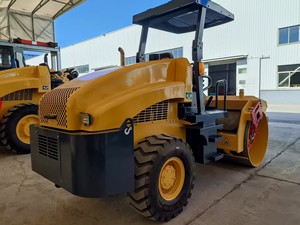 ความต้องการเครื่องจักรขายดี รถบดถนนแบบสั่นสะเทือน Walmech Ws040j รุ่นดรัมเดี่ยว น้ำหนัก 4000 กก. เครื่องยนต์สมบูรณ์แบบ - Product Image 3