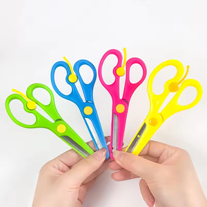 Forbici colorate in plastica di sicurezza per bambini strumenti di attività di <span class=keywords><strong>disegno</strong></span> artistico per bambini - Product Image 1