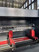 Presse plieuse CNC automatique hybride huile-électrique 110-3200 110t 3200mm pour aluminium, électro-hydraulique DPLASER