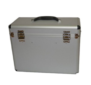 Équipement professionnel <span class=keywords><strong>de</strong></span> coiffure <span class=keywords><strong>de</strong></span> salon en aluminium d'usine <span class=keywords><strong>de</strong></span> KONCAI FAMA - Product Image 2