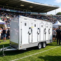 Toilettes mobiles de luxe personnalisées en acier inoxydable avec douche, pour l'extérieur, vente en gros