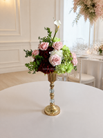 Centre de table personnalisé style sauvage avec fleurs de calla et d'hortensia, boule de fleurs artificielle en soie pour allée