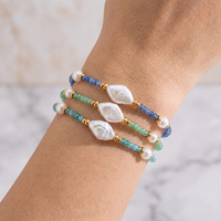 Bracelet artisanal pour femme en or plaqué 18 carats avec perles baroques et disques de pierres précieuses taillées à plat, idéal pour un anniversaire ou une date spéciale