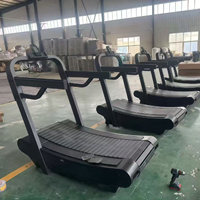 Caminadora Comercial Bickfit con Pantalla LED, Accionamiento Mecánico, Marco de Acero Curvo, Diseño Ecológico - Para Uso en Casa y Gimnasio