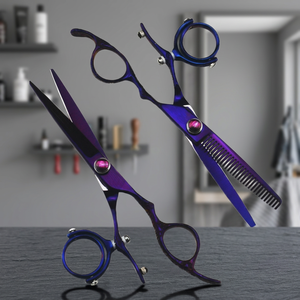 Ciseaux de coiffure droits et affûtés de 6 pouces, ciseaux volants en acier inoxydable avec pouce rotatif à 720 degrés, pour droitiers - Product Image 3