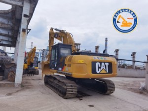 Excavadora Caterpillar 329DL de 20 Toneladas de Segunda Mano con Motor, Bomba y Videoinspección Incluidos - Product Image 3