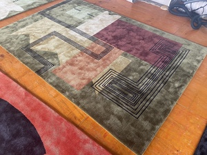 Alfombra de seda de bambú personalizada de fábrica para sala de estar y dormitorio, Alfombra de patrón abstracto con mechones a mano, técnica de pila de bucle - Product Image 2