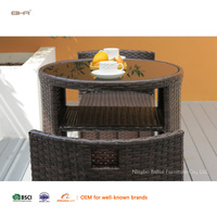 Ensemble de meubles de jardin en rotin moderne pour balcon d'appartement, idéal pour villa et hôtel, avec table et chaises, gain de place