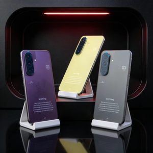 สมาร์ทโฟน A56 5G รุ่น 24GB+1TB, ปลดล็อคทั่วโลก, รองรับซิมคู่, แบตเตอรี่ 7000mAh, ชาร์จเร็ว 65W - Product Image 4