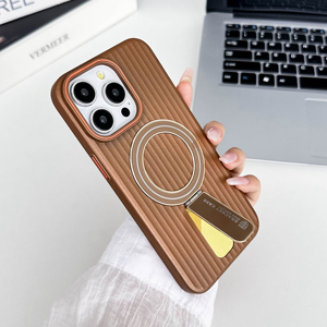 Funda Protectora Rígida de PC con Textura Metálica Antideslizante y Soporte para Carga Inalámbrica para <span class=keywords><strong>iPhone</strong></span> 16 17 Pro Max - Product Image 5