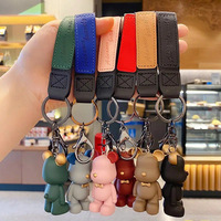 Porte-clés ours violent, petit sac cadeau créatif pour homme et femme, pendentif voiture, accessoires pour couple, cadeau d'anniversaire