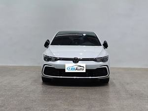 Véhicule d'occasion très demandé 2024 pour <span class=keywords><strong>Golf</strong></span> DSG Pro 5 portes 5 places Pneus R17 Sièges en cuir Turbocompressé Toit ouvrant panoramique Caméra de recul - Product Image 2