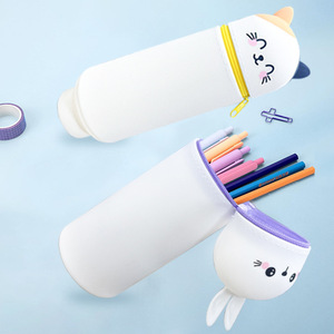 กล่องดินสอซิลิโคนแพนด้าพร้อมซิปอุปกรณ์สำนักงานโรงเรียนที่ใส่ปากกาดีไซน์น่ารักสำหรับนักเรียน - Product Image 2