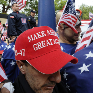 Nhà Máy Bán buôn tùy chỉnh <span class=keywords><strong>2025</strong></span> Chiến Dịch USA cờ <span class=keywords><strong>hat</strong></span> không bao giờ đầu hàng Maga thể thao cap một tuyệt vời một lần nữa Mũ bóng chày với 5 Bảng điều chỉnh phong cách - Product Image 3