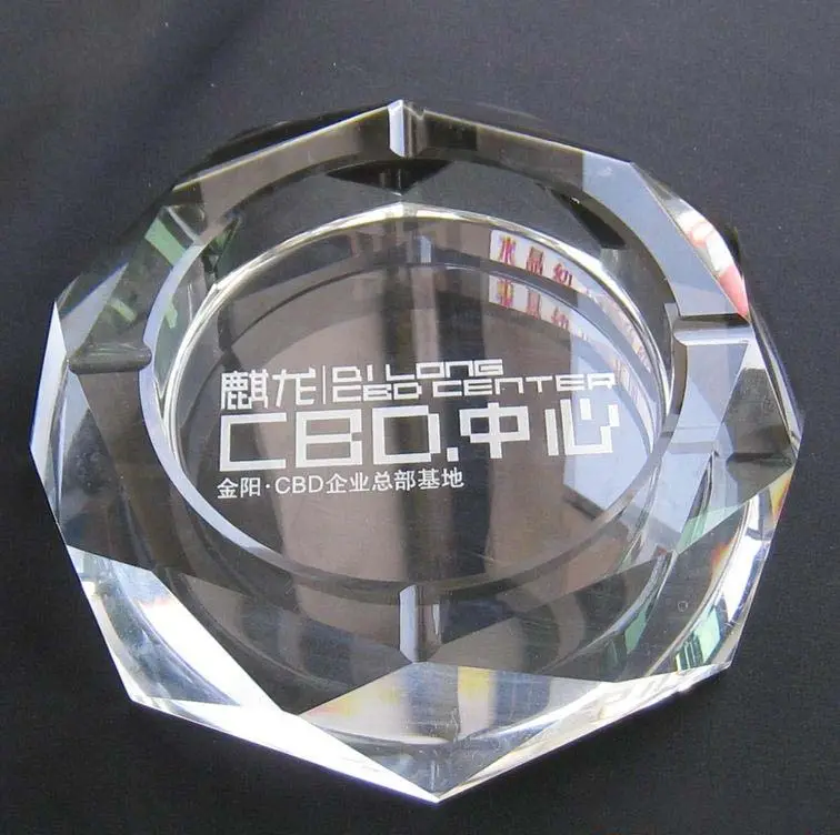 Cinzeiro quadrado personalizado MH-AS006, cinzeiro talhado em forma de cristal poli