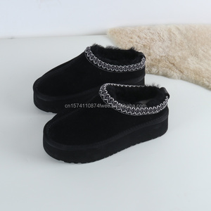 Vente directe de <span class=keywords><strong>pantoufles</strong></span> pour femmes de haute qualité, style Uggs, doublure en <span class=keywords><strong>peau</strong></span> de <span class=keywords><strong>mouton</strong></span> douce, pour la chambre, semelles en caoutchouc EVA - Product Image 4