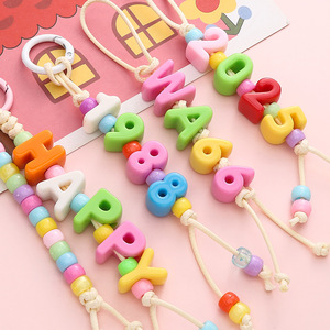 Cuentas acrílicas <span class=keywords><strong>de</strong></span> números y letras con agujero grande para DIY, pulseras hechas a mano, cadenas para teléfono, llaveros, accesorios <span class=keywords><strong>de</strong></span> joyería, diseño digital en inglés. - Product Image 2