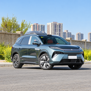 BYD Tang L DM-p PHEV 2025 Veicolo Ibrido Plug-in ad Alta Velocità 4WD a Lunga Autonomia SUV 7 Posti Auto Usata a Nuova Energia Guida a Sinistra - Product Image 2