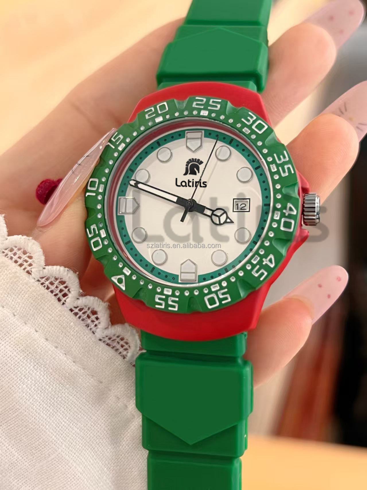 สีเขียว