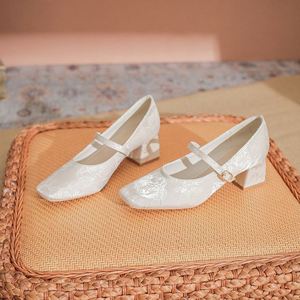 Nuevos Zapatos Mary Jane de Estilo Chino con Punta Cuadrada para Mujer, de Satén Jacquard con Perlas, de Una Sola Tira, Casuales, Planos, de Vestir - Product Image 2