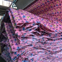 Direkt vom Hersteller Mikrofaser 100% Polyester Bettwäsche-Stoff Bedruckte Designs Gewebter Stil Heimtextilien-Stoff