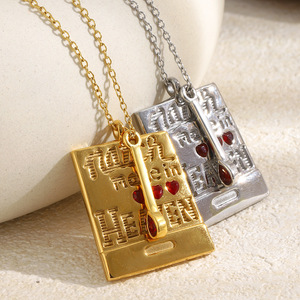 Gioielli Personalizzati, Collana con Ciondolo a Forma di Pacchetto di Sigarette 'Lacrime dal Cielo' in Acciaio Inossidabile Placcato Oro 18K - Product Image 3