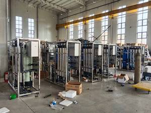 Petit purificateur d'eau RO industriel 0,25 TPH, station de traitement d'eau compacte - Product Image 4