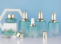 Ensemble de flacons de soin de la peau en verre ovale dégradé de luxe, plusieurs couleurs, bouchon pompe, flacon de lotion, sérum, crème, emballage cosmétique, logo personnalisé