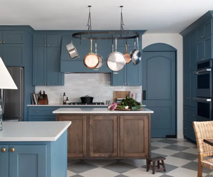 Armoire de cuisine murale moderne en bois bleu sur mesure, rangement de garde-manger Foshan - Product Image 1