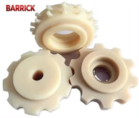 Pignons de transmission et de renvoi en plastique POM OEM pour chaîne de convoyeur 820 Flex et Flat Top dans les lignes d'emballage alimentaire