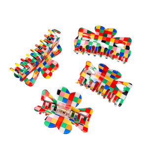 Pinzas de Pelo a Cuadros Coloridas Retro de Gran Tamaño, Estilo Europeo y Americano, Pinzas de Pelo de PVC para Mujer - Product Image 1