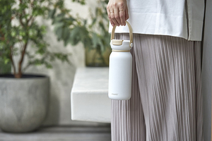 Vente en gros facile à transporter plusieurs couleurs bouteilles sous vide d'eau potable flacons en acier inoxydable nouveau - Product Image 4