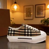 Sneakers classiques à carreaux de luxe pour homme 2026 |   Chaussures de marche confortables pour hommes et femmes