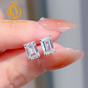 Boucles <span class=keywords><strong>d</strong></span>'oreilles clous en or massif 10K 14K 18K avec diamants de laboratoire taille émeraude, bijoux fins, romantiques pour femme - Product Image 2