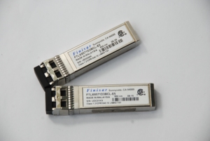 Transceptor SFP+ Multimodo de Datos Finisar FTLX8571D3BCV-IT de 10 Gb/s y 850 nm para 10GBASE-SR/SW Ethernet 10G FTLX857 - Product Image 2
