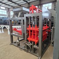 Machine de fabrication de briques entièrement automatique à emboîtement direct usine QT4-15 pour blocs creux et pleins en béton à vendre