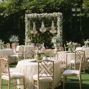 أثاث حديث فاخر عصري عصري للحفلات خشب متين بسيط لتأجير حفلات الزفاف - Product Image 1