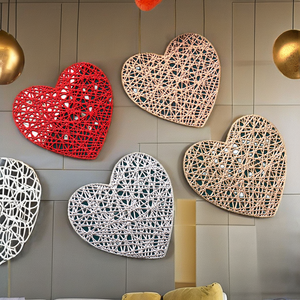 Großhandel Langlebige Rutschfeste PVC-Tischsets Herzform Kreative Kleine Untersetzer Esstisch-Dekorationen Hitzebeständige Küchenmatte - Product Image 2