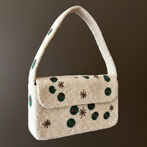 Bolso Rectangular ALI FASHION ART Hecho a Mano con Poliéster Bordado, Lavable, con Cuentas, Diseño de Cóctel, Aceitunas Verdes y Copas de Martini - Product Image 1