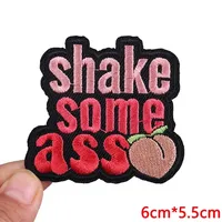 En gros, écussons brodés colorés à motifs de dessins animés et écussons thermocollants à lettres et slogans DIY pour vêtements, chapeaux, vestes, sacs à dos et broderies