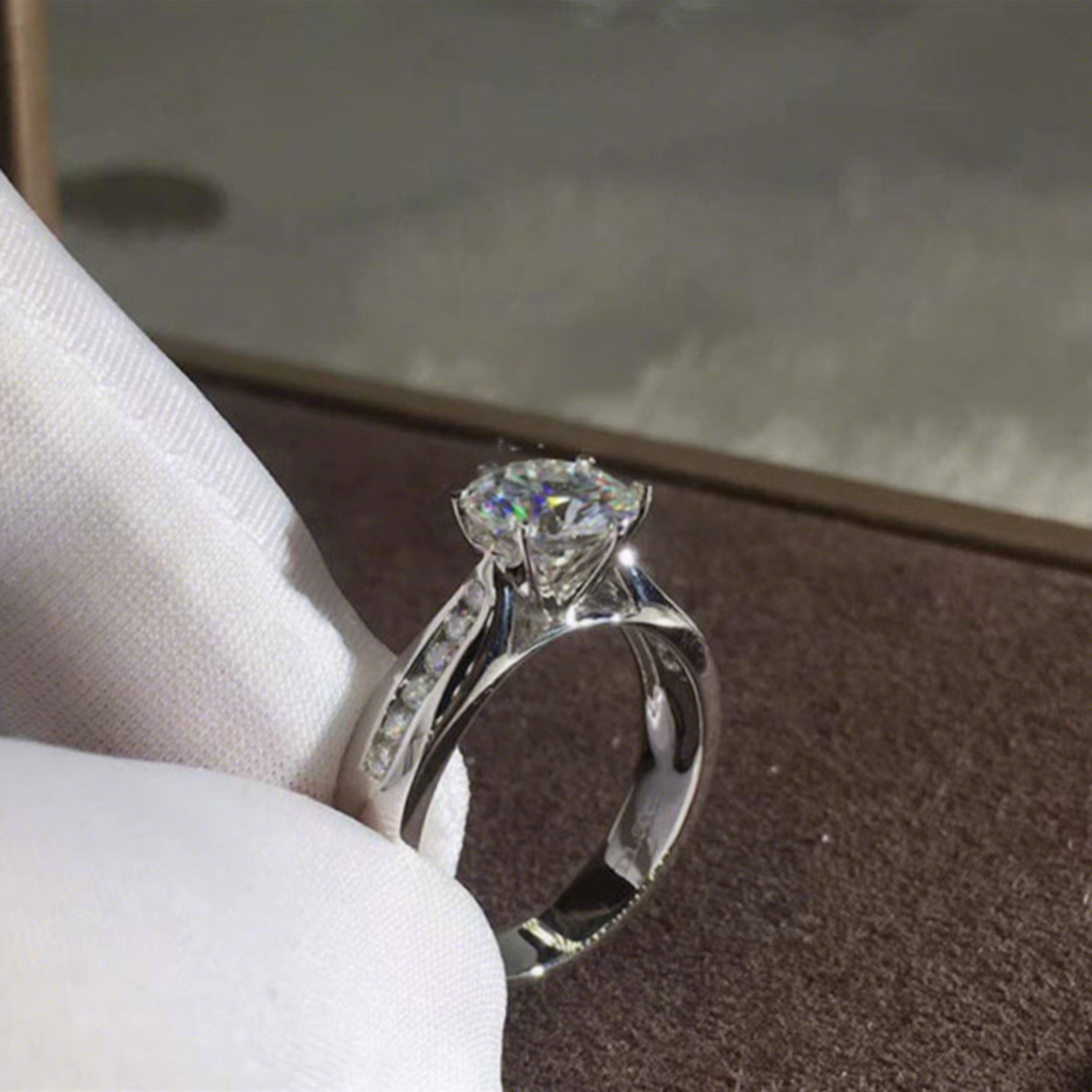 Colore argento (materiale rame)