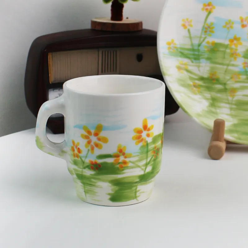 Иллюстрация бытовой завтрак молочная кофейная чашка ручная роспись керамические кружки с рапсом