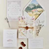 Ensemble d'invitations de mariage avec logo personnalisé, impression numérique et gaufrage sur carton avec enveloppes et cartes RSVP pour événements de mariage