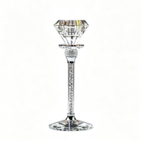 Chandelier en cristal en forme de diamant, à pied haut, pour dîner aux chandelles et décoration de mariage