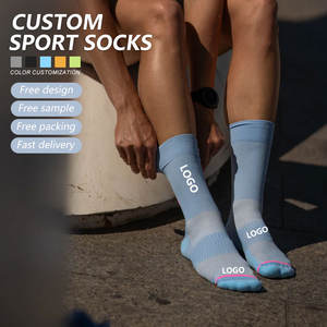 Chaussettes de Sport Respirantes pour Homme, Mi-Mollet, de Basket, Personnalisables avec Logo, Idéales pour la Course - Product Image 1
